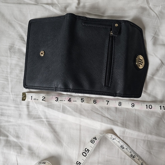 TOMMY HILFIGER Trifold Wallet - Picture 3 of 6